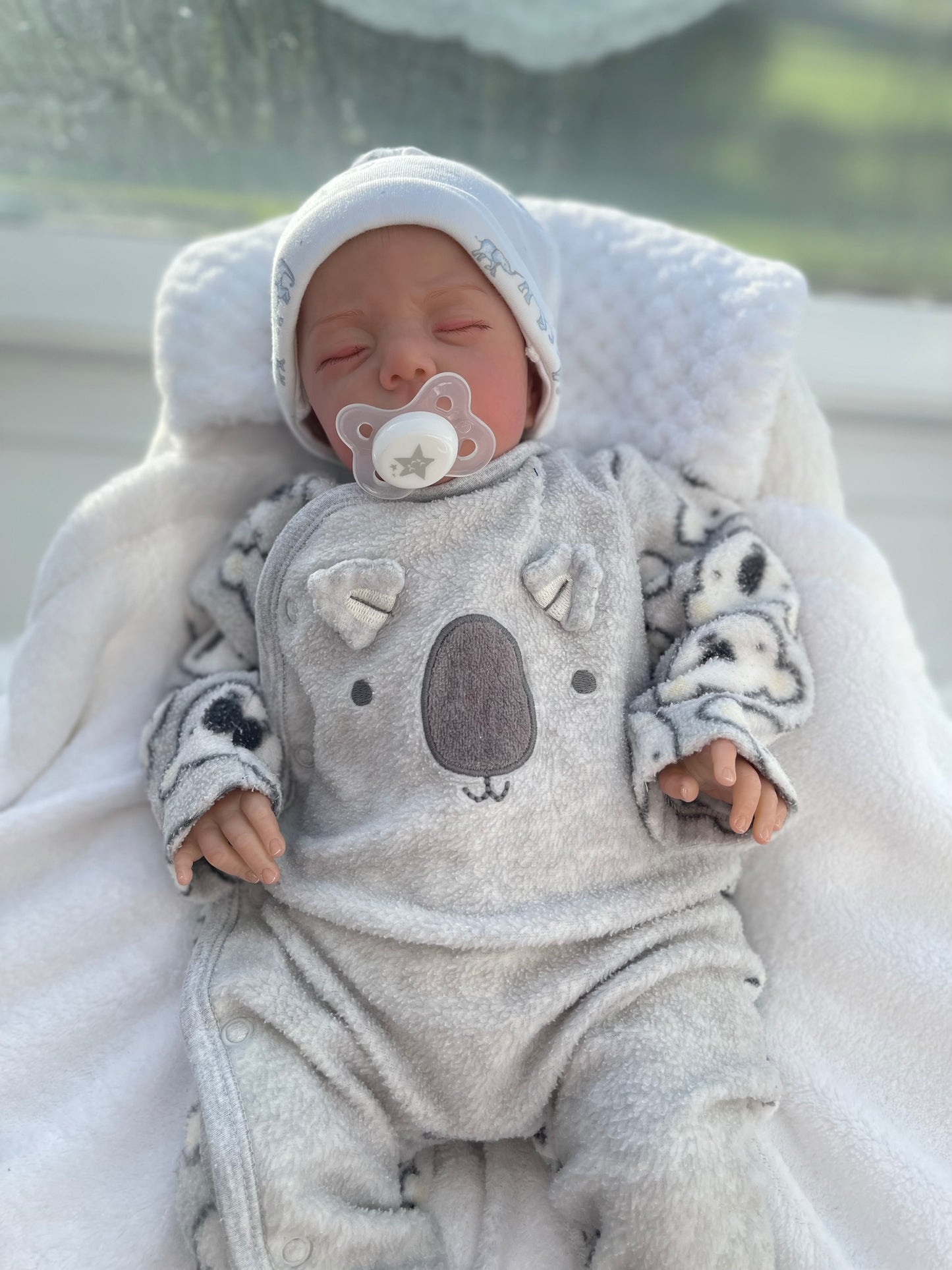 Reborn realistic weighted baby doll