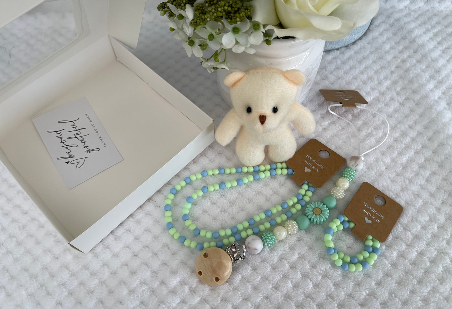 Reborn doll and child, bracelet, necklace, dummy clip & small teddy gift box